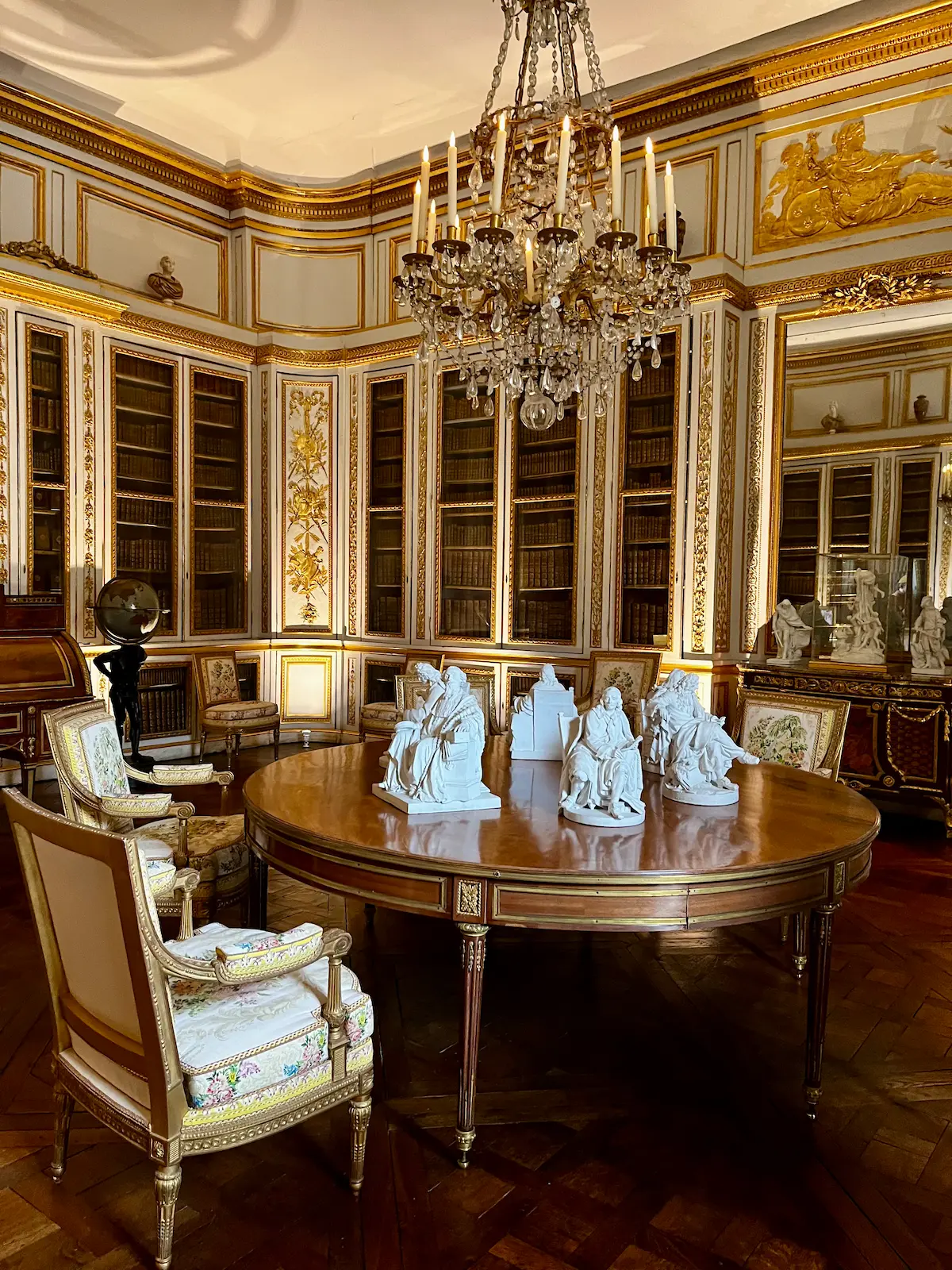 Louis XVI's library in the King's private apartments, Versailles